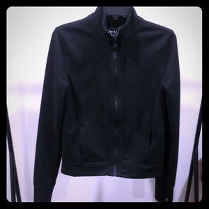 VS Black standing collar bomber w/ thumb cutout👠